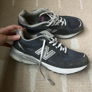 New Balance Men’s 990V3 blue size 11.5